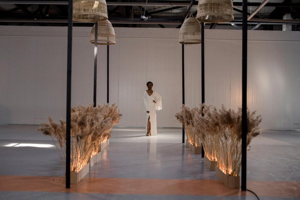 Baskets femme : explorez les modèles qui vous sublimeront